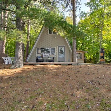 Quiet Deer River Cabin With Dock And Lake View!